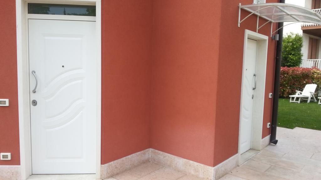 Appartamento Villa Tony Lazise Exterior foto